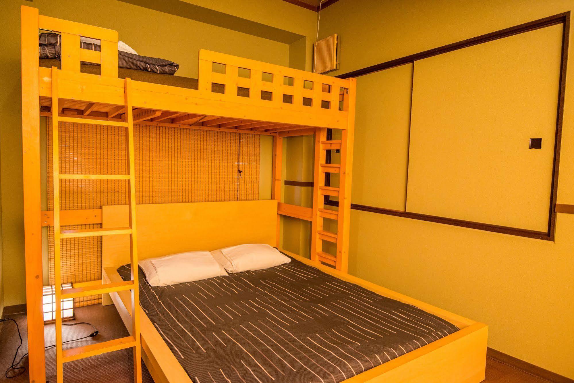 Khaosan Kabuki Hostal
