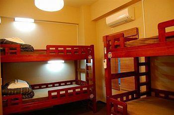 Hostal Khaosan Kabuki *